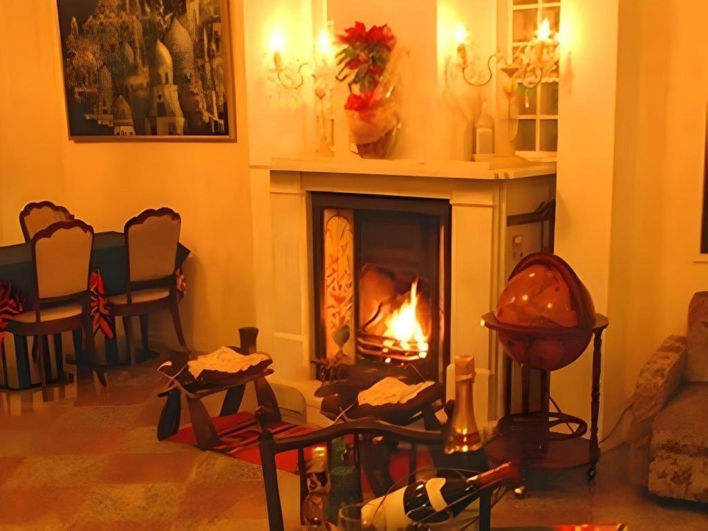 Arabian Art Hotel & Gallery 온주쿠 외부 사진