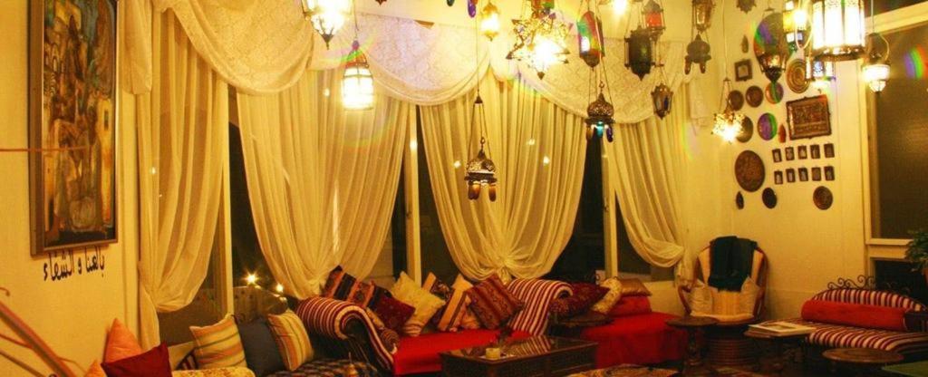 Arabian Art Hotel & Gallery 온주쿠 외부 사진