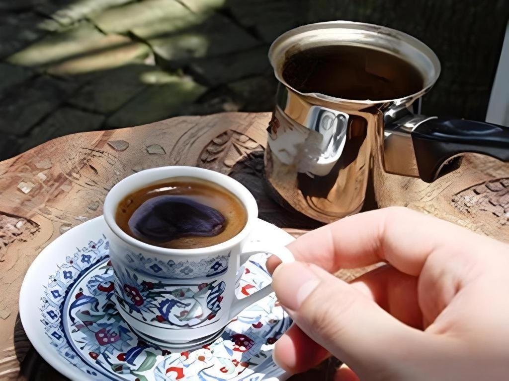 Arabian Art Hotel & Gallery 온주쿠 외부 사진