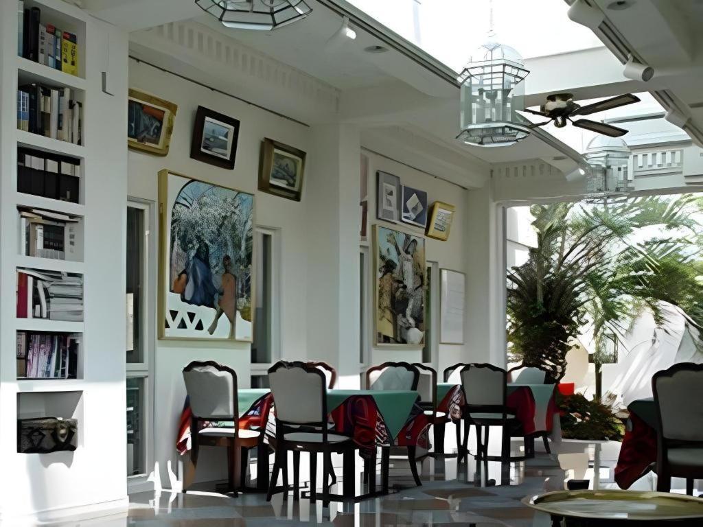 Arabian Art Hotel & Gallery 온주쿠 외부 사진