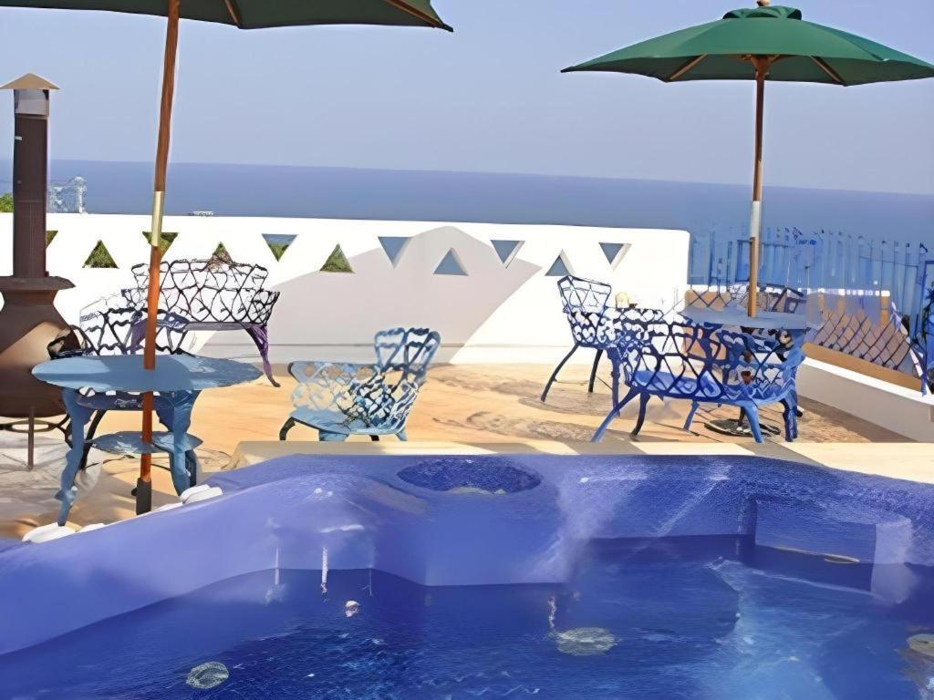 Arabian Art Hotel & Gallery 온주쿠 외부 사진