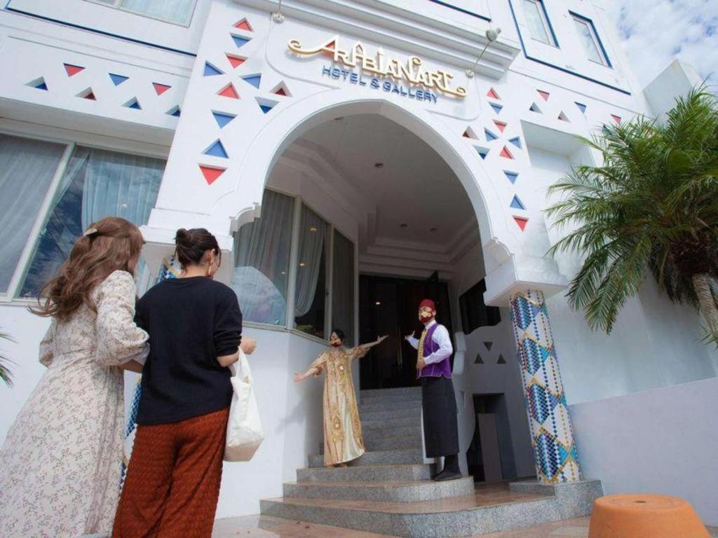 Arabian Art Hotel & Gallery 온주쿠 외부 사진