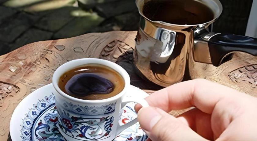 Arabian Art Hotel & Gallery 온주쿠 외부 사진