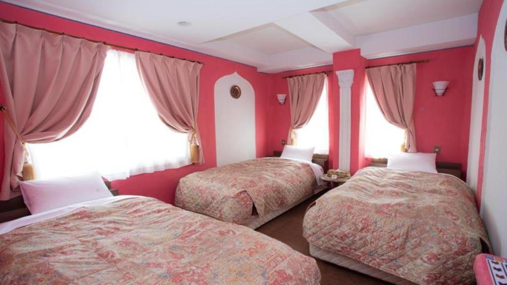 Arabian Art Hotel & Gallery 온주쿠 외부 사진