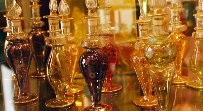 Arabian Art Hotel & Gallery 온주쿠 외부 사진